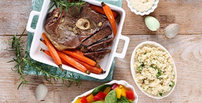 Lammkeule mit Rosmarin, gebratenen Möhren und Couscous